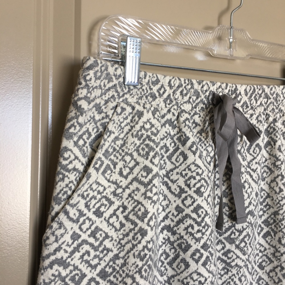 LOFT Mini Skirt with Pockets - Picture 2 of 4